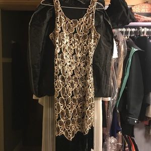 Black and gold sequin 1920’s flapper dress